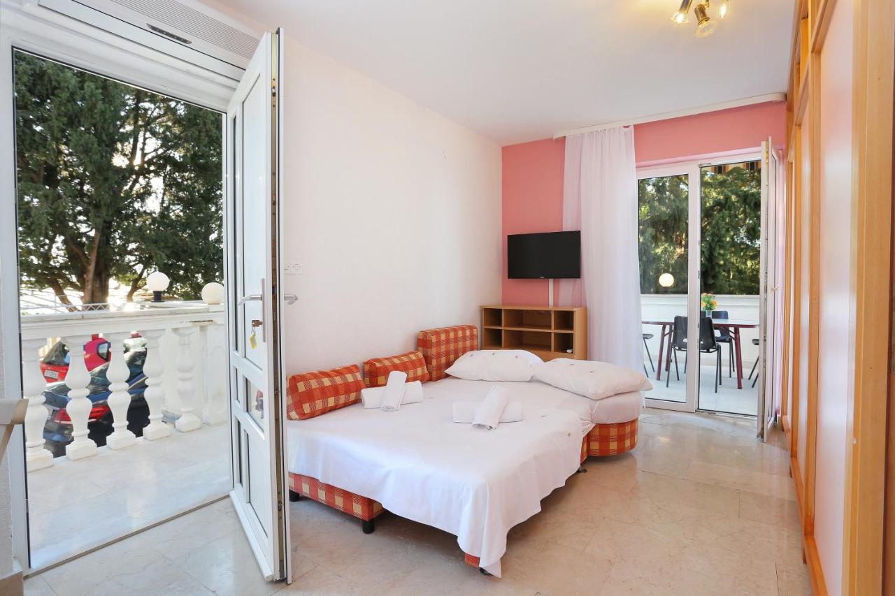 Apartments With A Parking Space Marusici, Omis - 18497 Mimice Exterior foto