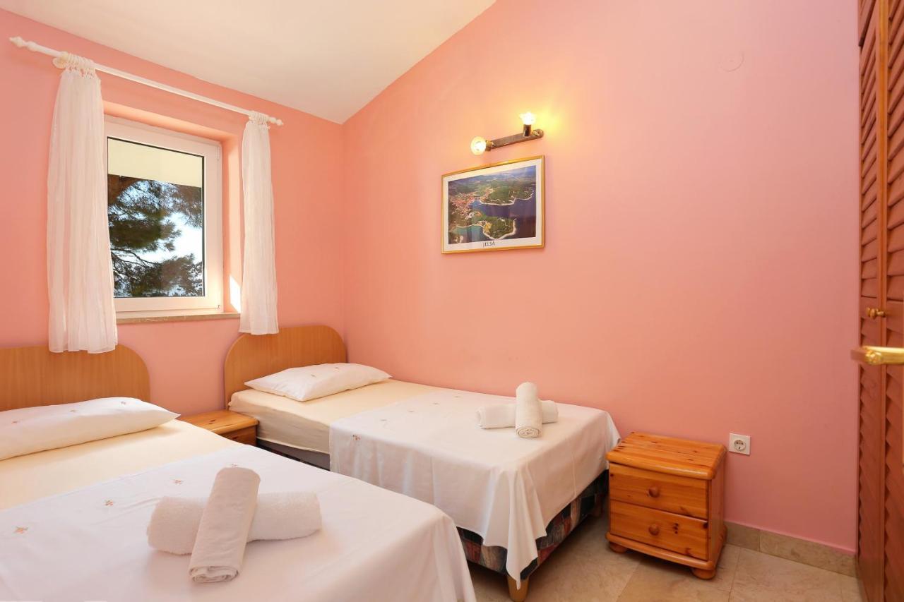 Apartments With A Parking Space Marusici, Omis - 18497 Mimice Exterior foto